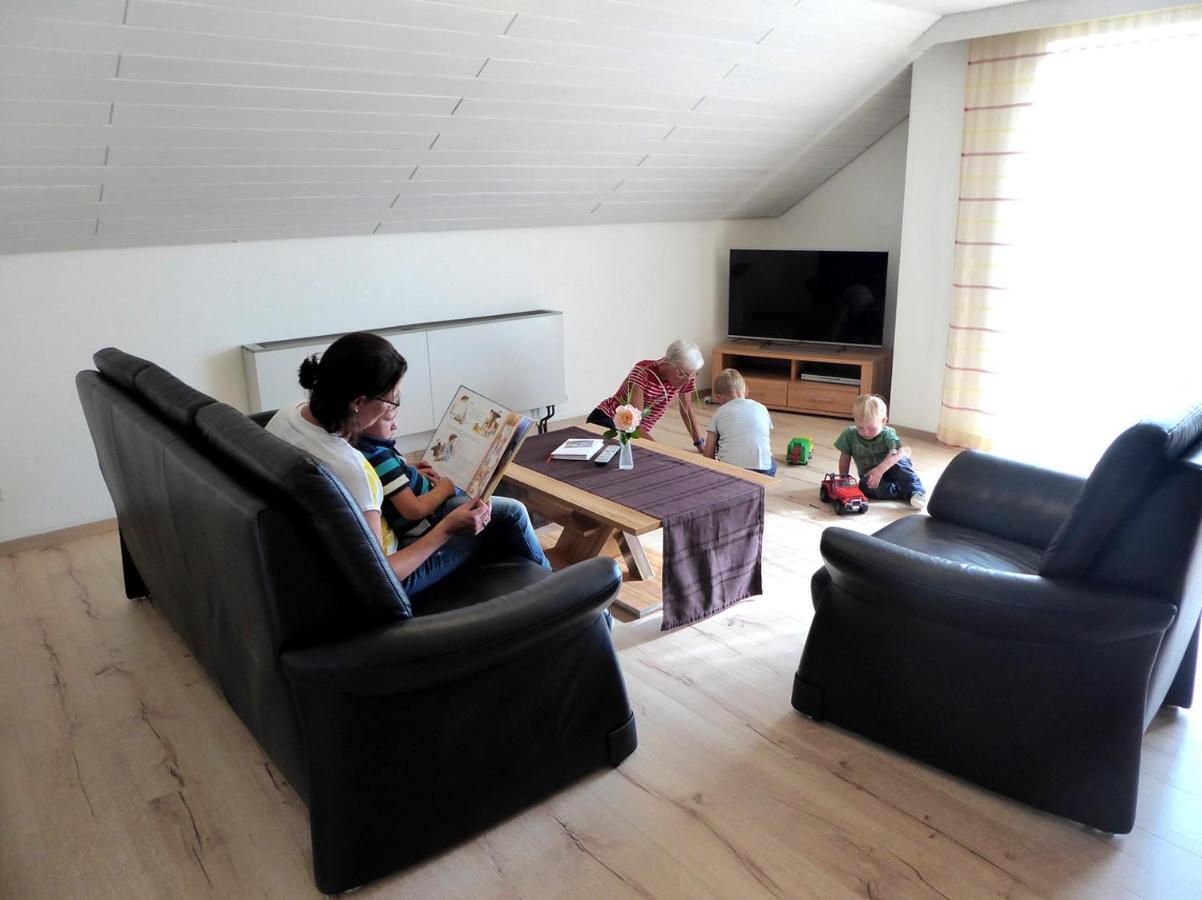 Apartamento Apollonias Gastehaus Bibertal Exterior foto